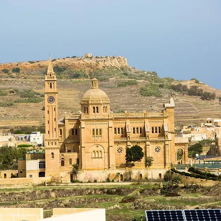 Miki's House Gozo Homestay *
