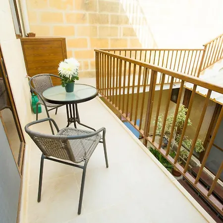 Miki's House Gozo Homestay Gharb (Gozo)