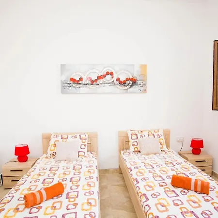 Miki's House Gozo Għarb