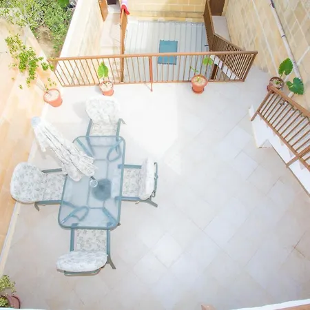 Miki's House Gozo Homestay Gharb (Gozo)